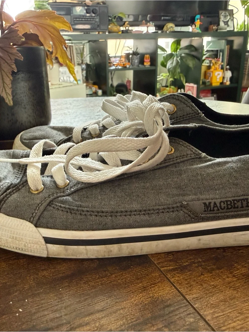 Macbeth vegan Gray Low-Top Canvas Men’s Sneakers